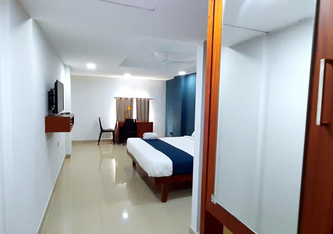 The Reach Hotel Kochi Kültér fotó