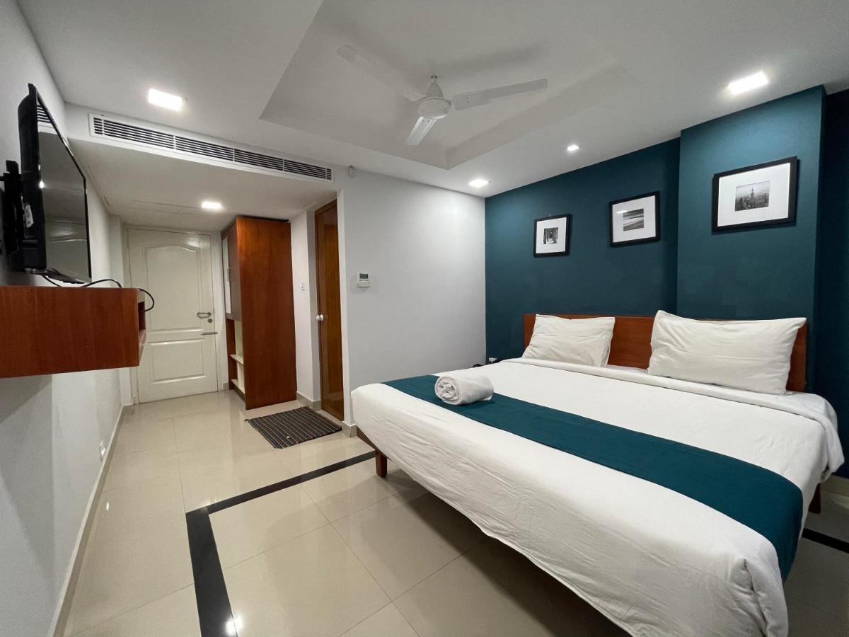The Reach Hotel Kochi Kültér fotó
