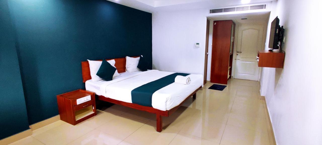 The Reach Hotel Kochi Kültér fotó