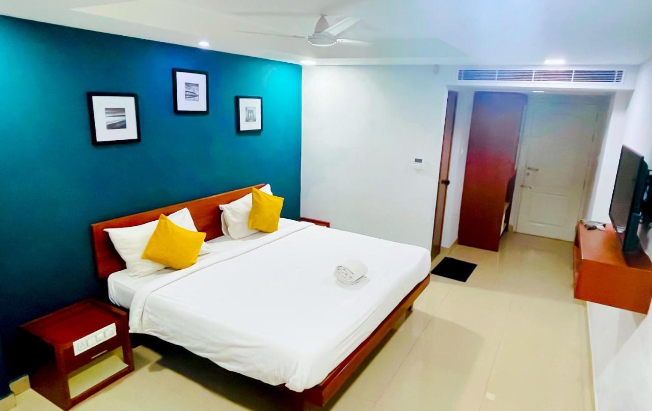 The Reach Hotel Kochi Kültér fotó