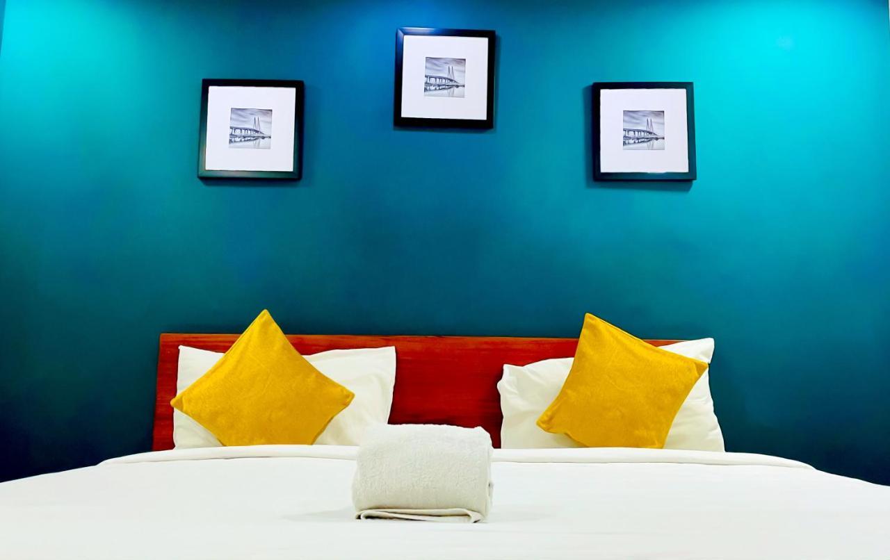 The Reach Hotel Kochi Kültér fotó