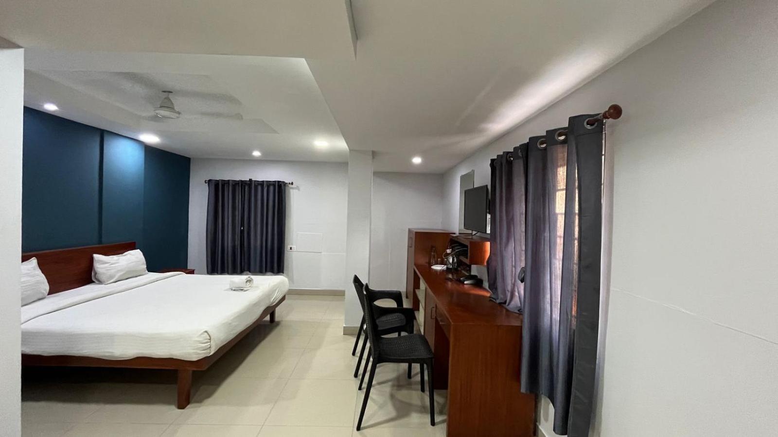 The Reach Hotel Kochi Kültér fotó